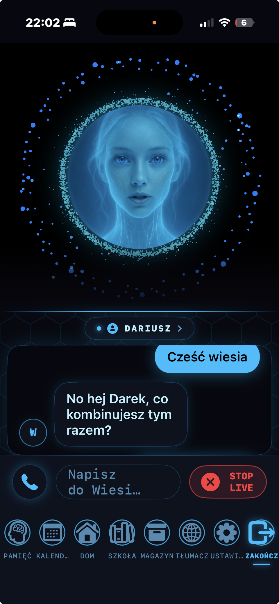Wiesia pokazuje twarz w kole z drobinek